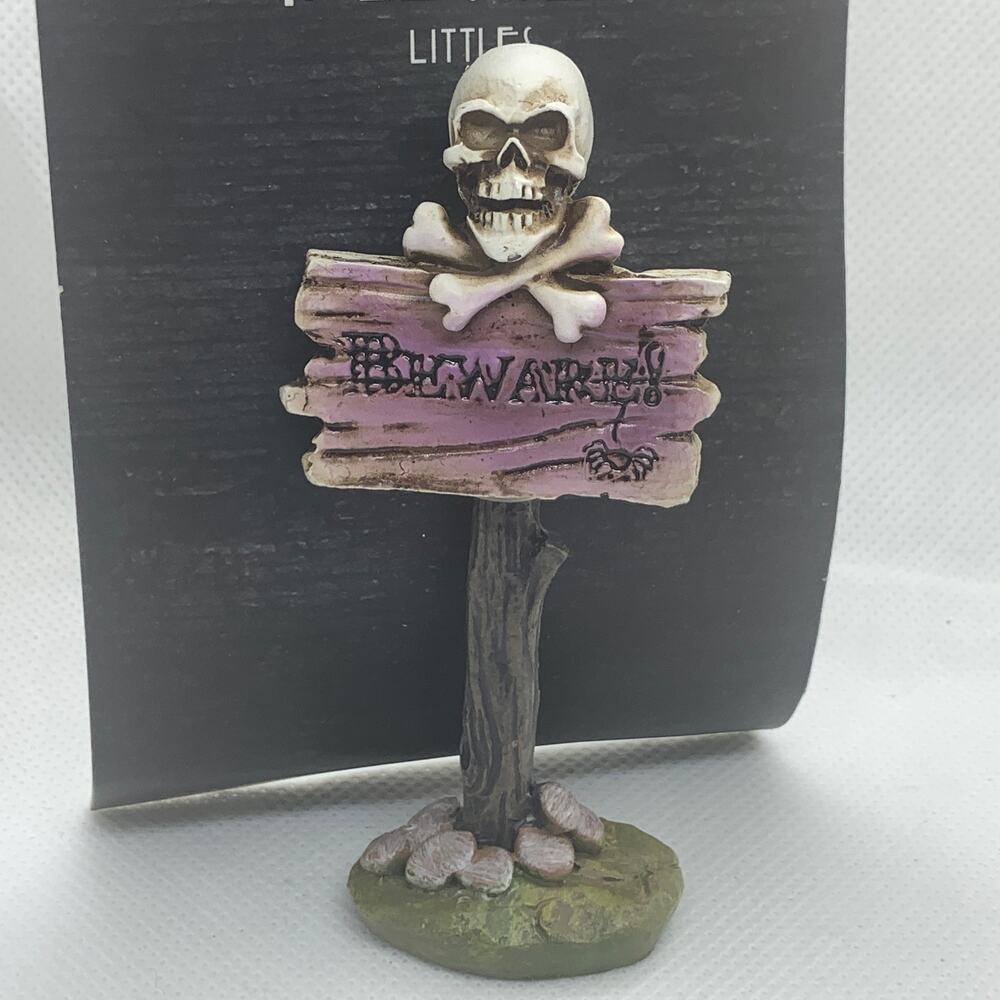 NIP Maker's Halloween Littles BEWARE SIGN skull miniature village Joann Joann's